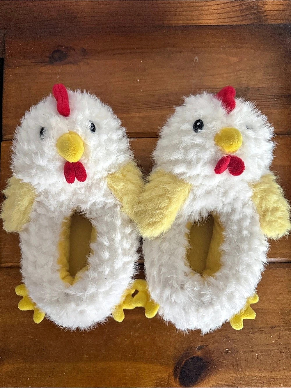 Wonder Nation Kids Plush Chicken Slippers White & Yellow Kids 11-12